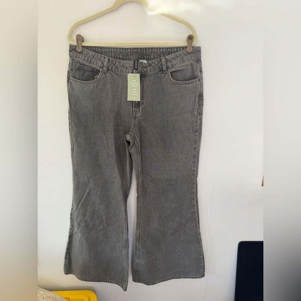 H&M Gray Wide Leg Flare Jeans
